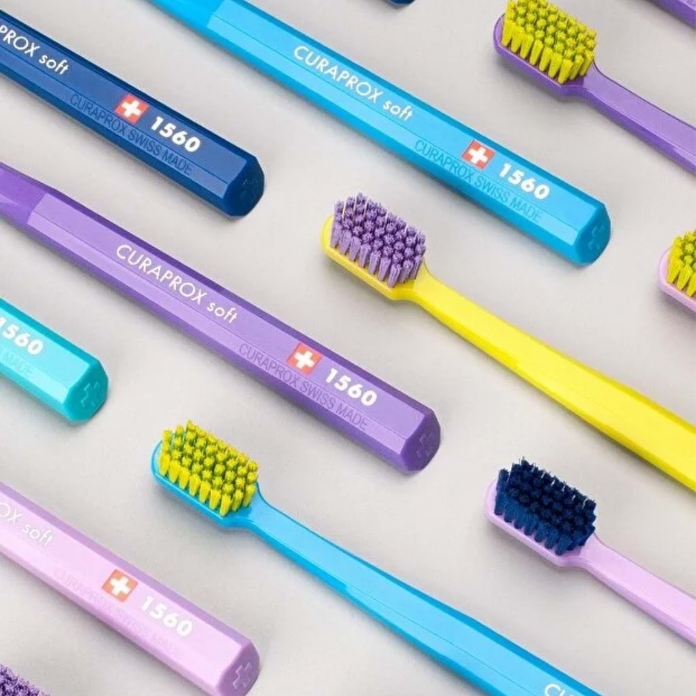 Curaprox CS 1560 Soft Diş Fırçası