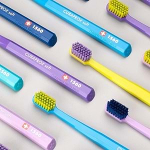 Curaprox CS 1560 Soft Diş Fırçası